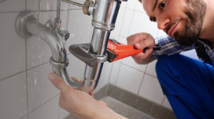 Professional sink repair in Middleburg, OH